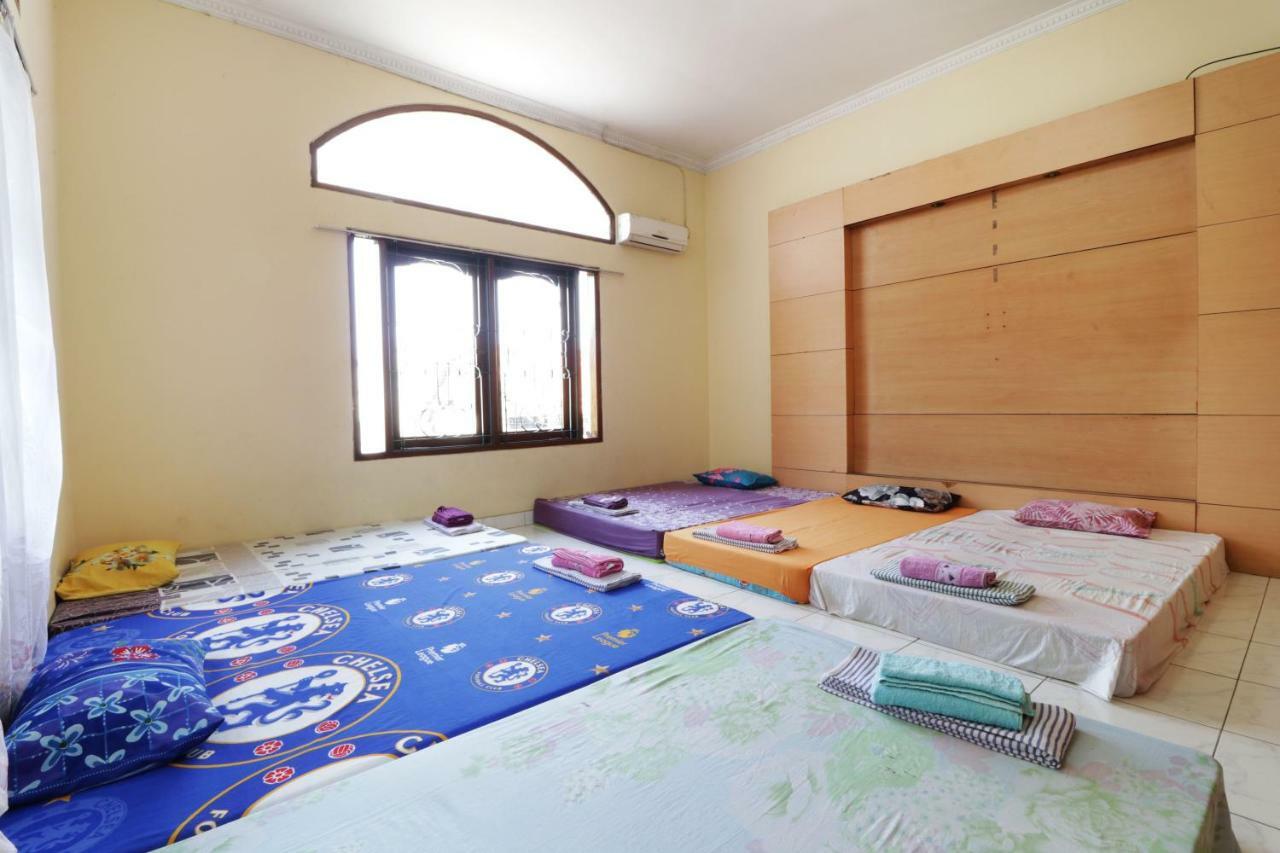 Hostel Backpack Syariah Cempaka Putih Barat Jakarta Exterior foto