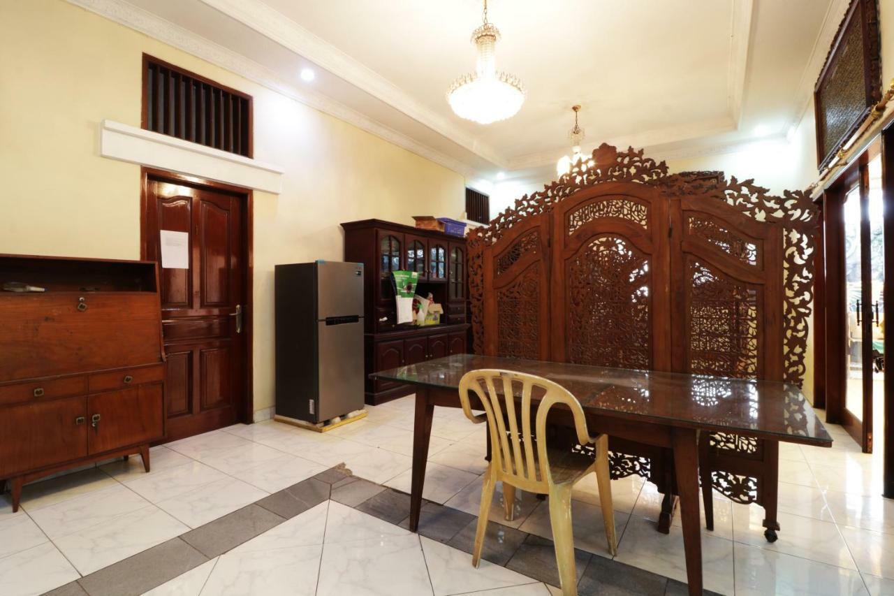 Hostel Backpack Syariah Cempaka Putih Barat Jakarta Exterior foto