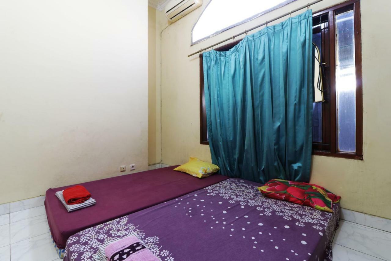 Hostel Backpack Syariah Cempaka Putih Barat Jakarta Exterior foto
